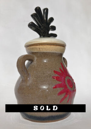 Ceramic Vase - Star Crown (7 Palms)